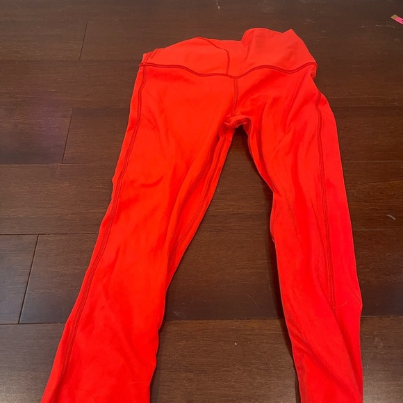 lululemon Bright vibrant Orange/red Leggings 6 crop 21 inches - Picture 5 of 8
